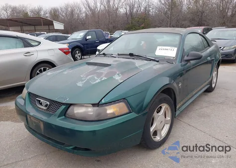 2001 Ford Mustang из США, поврежденный, VIN 1FAFP40461F169525